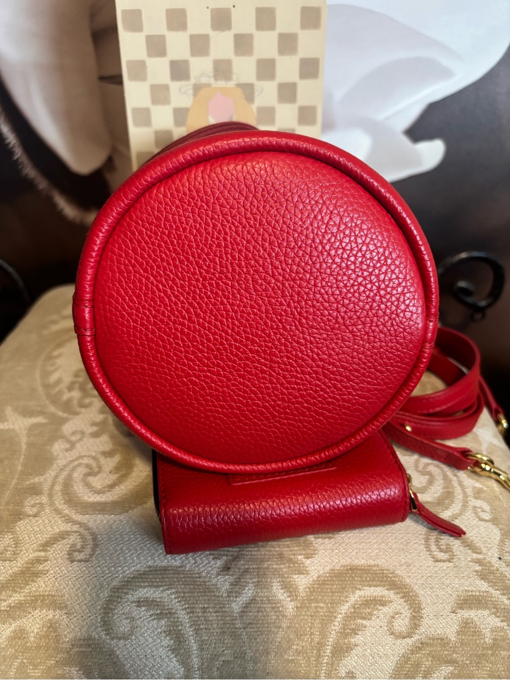 Marc Jacobs Red Pebbled Leather Mini Bucket Bag with Matching Wallet - Picture 7 of 11